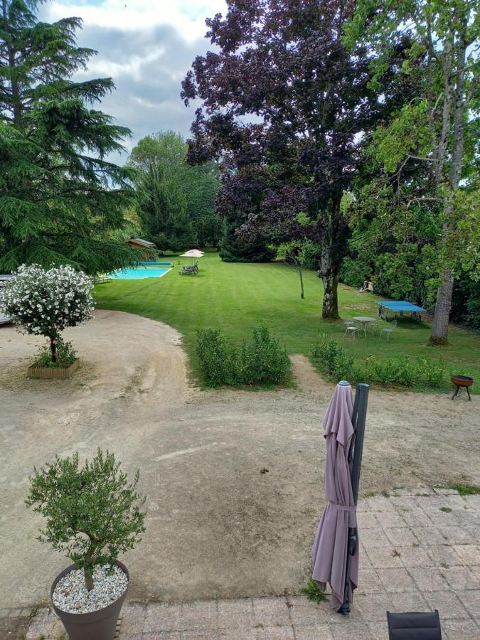 לינה וארוחת בוקר Les Avenières Le Domaine Du Chaffard מראה חיצוני תמונה